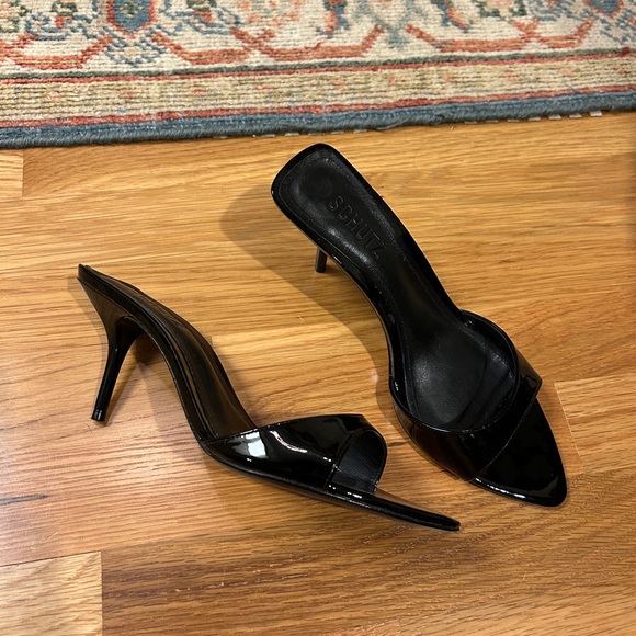 Schutz | ELODIE PATENT LEATHER SANDAL - Picture 4 of 9